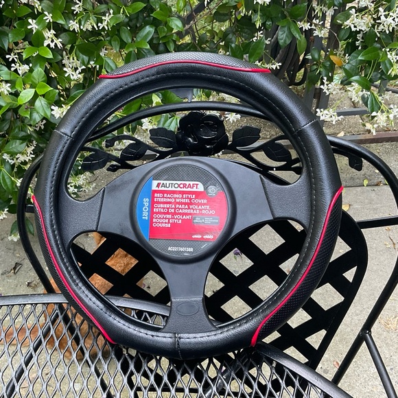 🏎️AutoCraft Red Racing Style Steering Wheel Cover! - Picture 11 of 16
